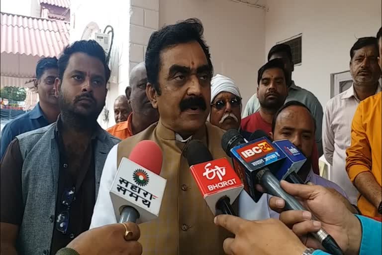 rakesh singh targeted kamalnath government