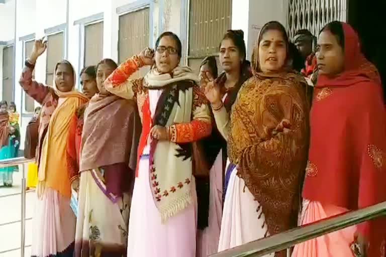 ASHA workers protest