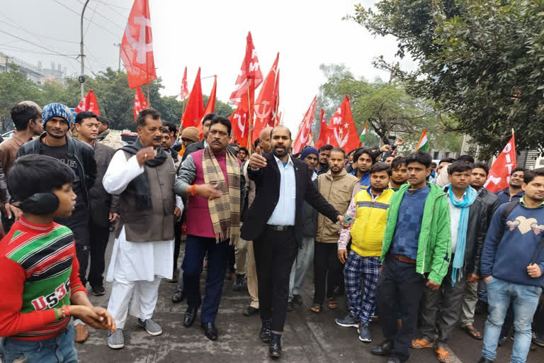 Bharat Bandh did not show much effect in Gautam Buddha Nagar