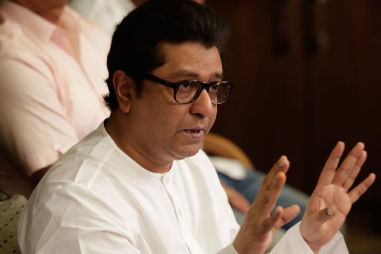 Warrant issued against Raj Thackeray