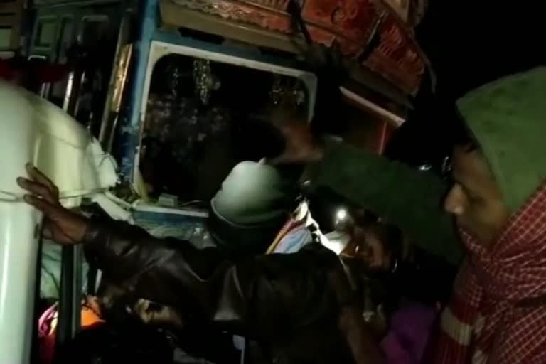 five-died-in-road-accident-in-madhubani