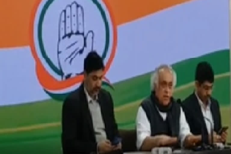 Congress: PM should accept that his economic policies have failed