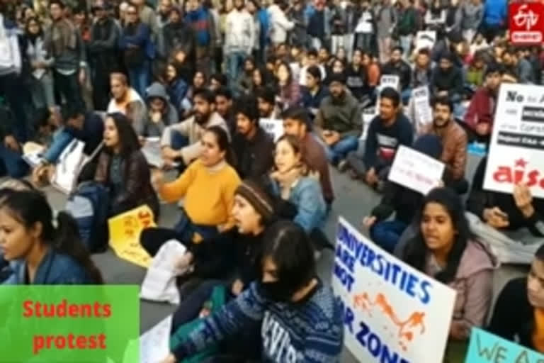 Students protest outside HRD ministry over JNU incident