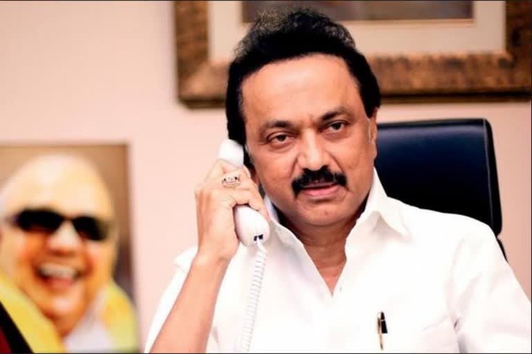 O Paneerselvam  DMK leader M K Stalin  Central Reserve Police Force  പനീർശെൽവത്തിന്‍റെയും എംകെ സ്റ്റാലിന്‍റെയും വിഐപി സുരക്ഷ കേന്ദ്ര സർക്കാർ പിൻവലിച്ചു  Centre withdraws VIP security cover of TN Deputy CM, Stalin