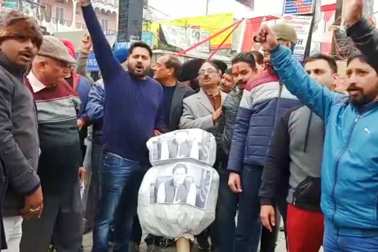 Imran Khan statue burned in Uttarakhand