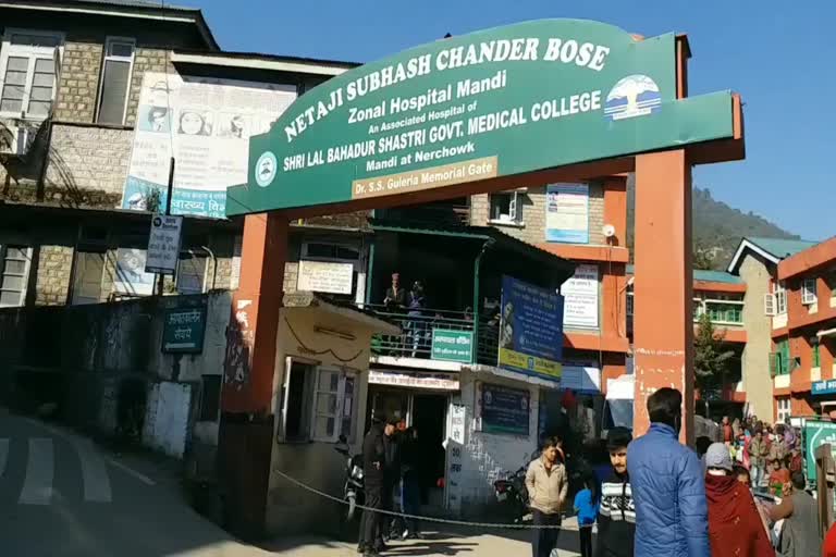 shortage of nurses in jonal hospital mandi