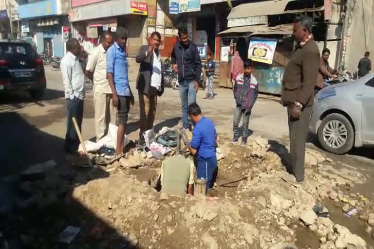 public upset due of regular water, water supply in makrana district, makrana district ,मकराना नगर परिषद,   नगर परिषद मकराना , अधिशाषी अभियन्ता गोपीचंद वर्मा, makrana news