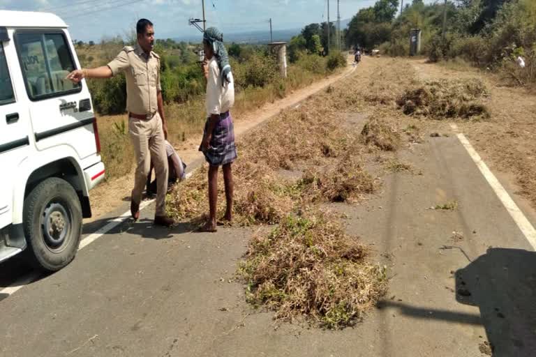 fading-paady-on-road-is-stop