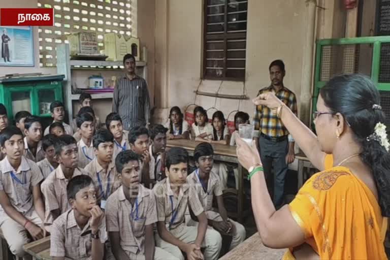 nagai-in-mayiladuthurai-govt-school-interchange-program-students-had-science-workshop