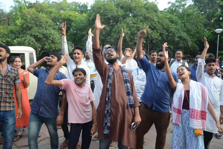 Anti-left banners come up near JNU; Hindu Sena claims responsibility