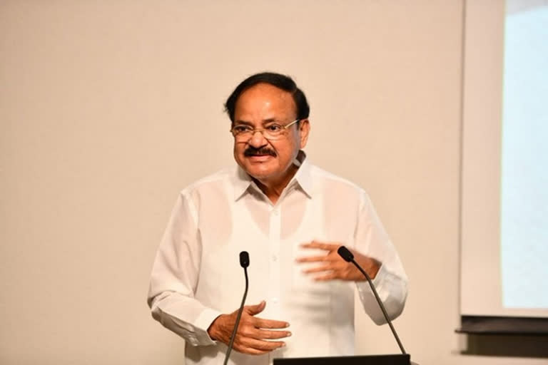 M. Venkaiah Naidu  National College  centenary celebrations  Tiruchirappalli  എം. വെങ്കയ്യ നായിഡു  സാമൂഹ്യ ശാസ്‌ത്ര പഠനം  വിദ്യഭ്യാസ സ്ഥാപനങ്ങൾ  ശതാബ്ദിയാഘോഷം  തമിഴ്‌നാട് തിരുച്ചിറപ്പള്ളി