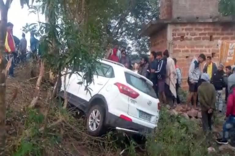 Car accident in nayagarh, 4 died