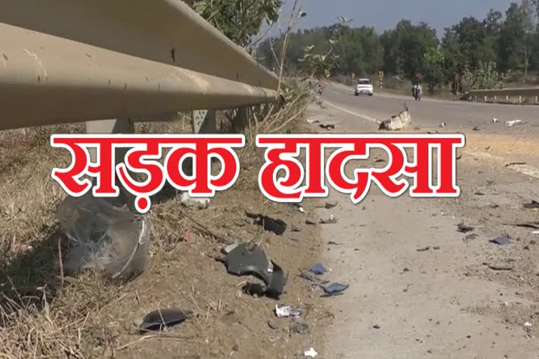 3 died in road accident in katghora