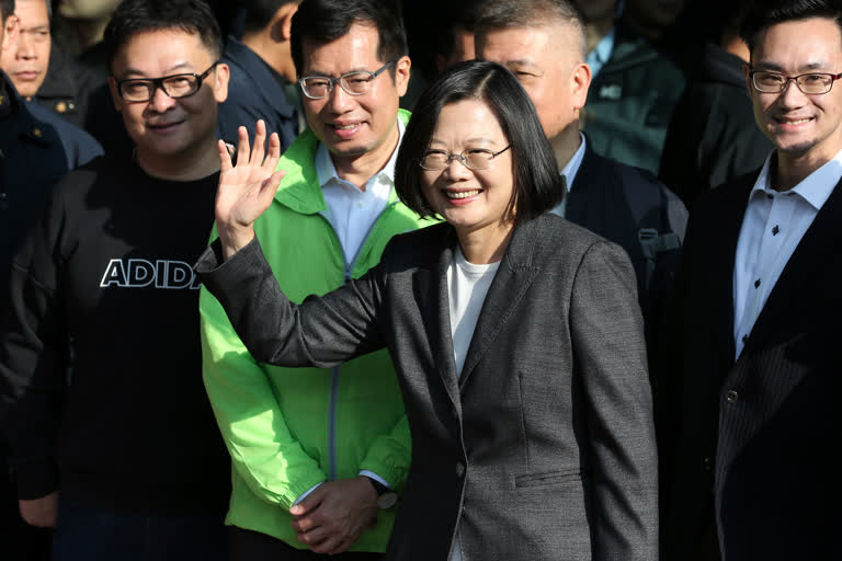 Taiwan's leader re-elected  Tsai re-elected  Tsai defeats Han  Tsai gets second term  തായ്‌വാൻ തെരഞ്ഞെടുപ്പിൽ വീണ്ടും വിജയിച്ച് സായ് ഇങ് വെൻ