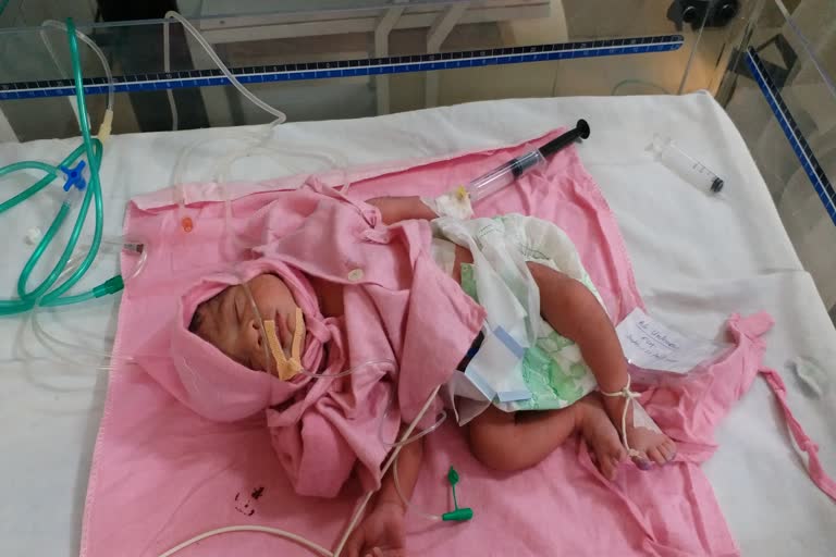 Newborn girl left in cradle home in Bhilwara, Newborn baby left in cradle home in Bhilwara, Newborn baby left in Bhilwara, भीलवाड़ा में नवजात को पालना गृह में छोड़ा