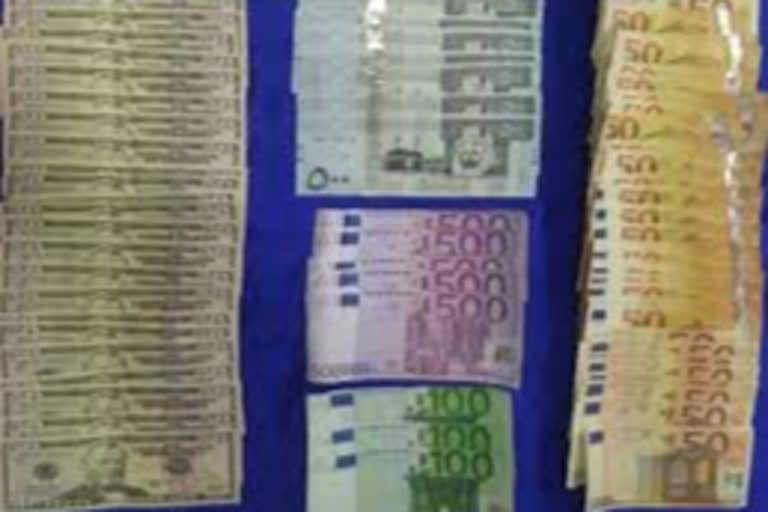 1 held for smuggling foreign currency at Mangaluru airport