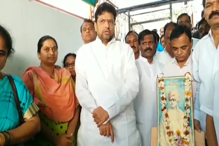 swami vivekananda birth anniversary celebrations in peddapalli