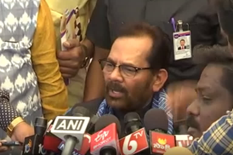 CAA West Bengal Mukhtar Abbas Naqvi മുഖ്താർ അബ്ബാസ് നഖ്‌വി പശ്ചിമ ബംഗാൾ പൗരത്വ ഭേദഗതി നിയമം