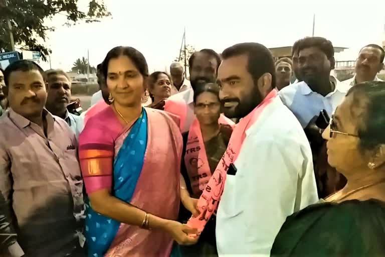 medak mla padma devendar reddy on municipal elections