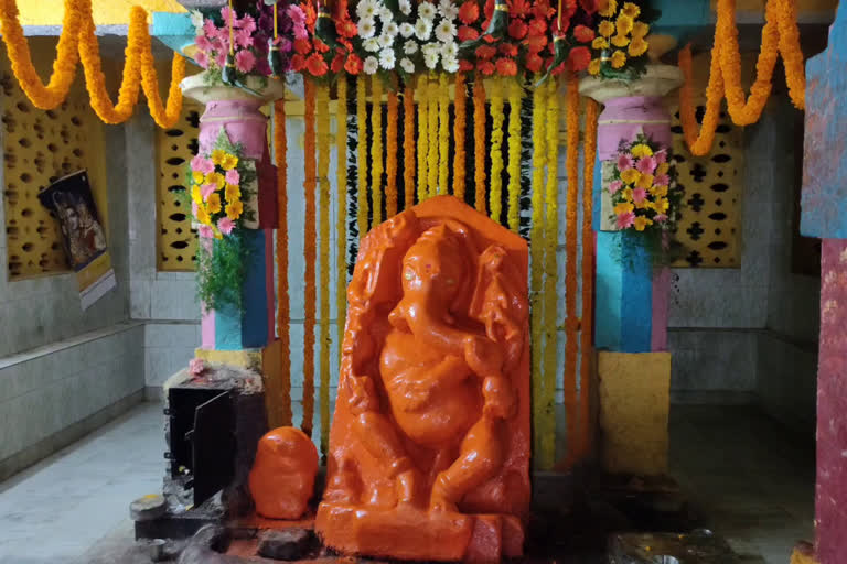 special pooja in vinayaka temple in peddapalli