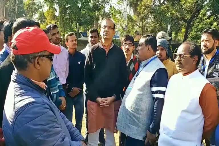 Jayant Sinha advises students opposing CAA in hazaribag