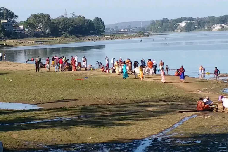 Triveni Sangam, madala