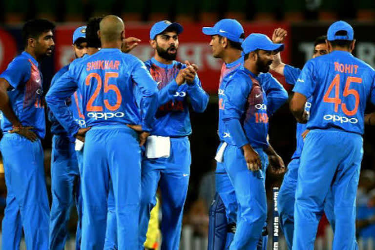 ind vs aus : india and australia 11 players squad