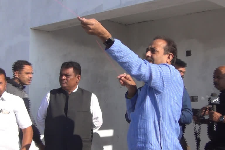 jamnagar mla celebrate kite festival