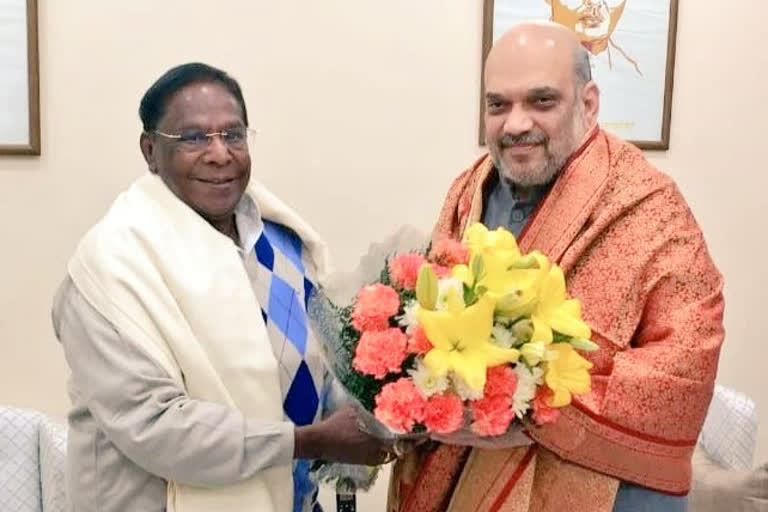 Puducherry CM V. Narayanasamy meets HM Amit Shah