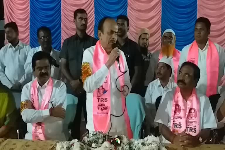 home minister mahmood ali visited makthal in narayanpet