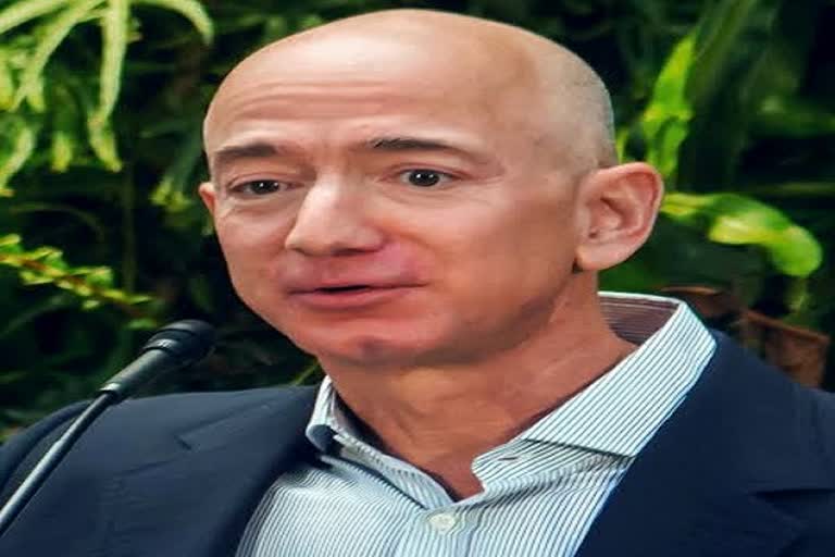 Amazon to invest USD 1 bn in digitising Indian SMBs: Jeff Bezos