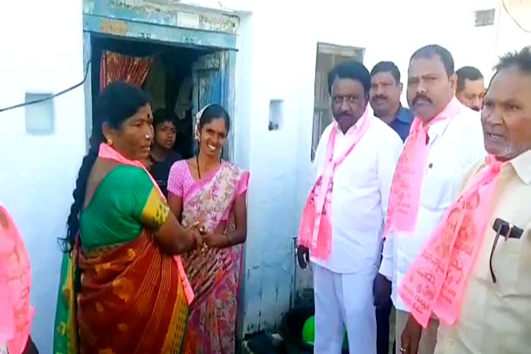 trs municipal election campaign in alampur