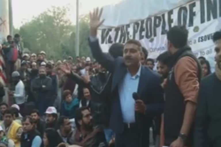 former ips Abdur Rahman joins jamia protest