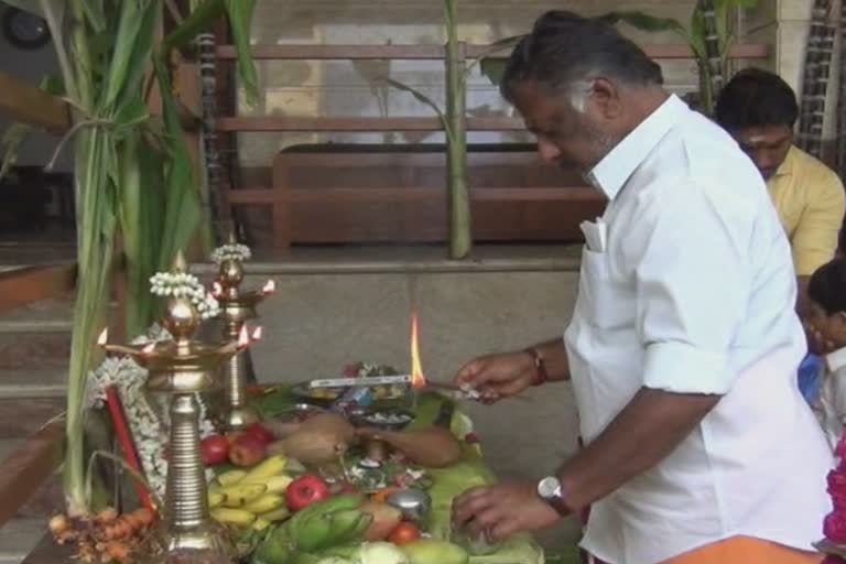 deputy cm o.panneerselvam