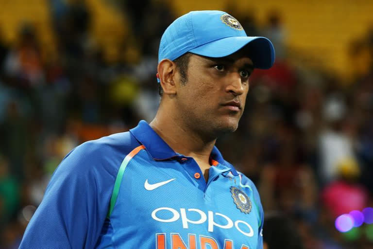 No contract for Dhoni : BCCI contract new list released