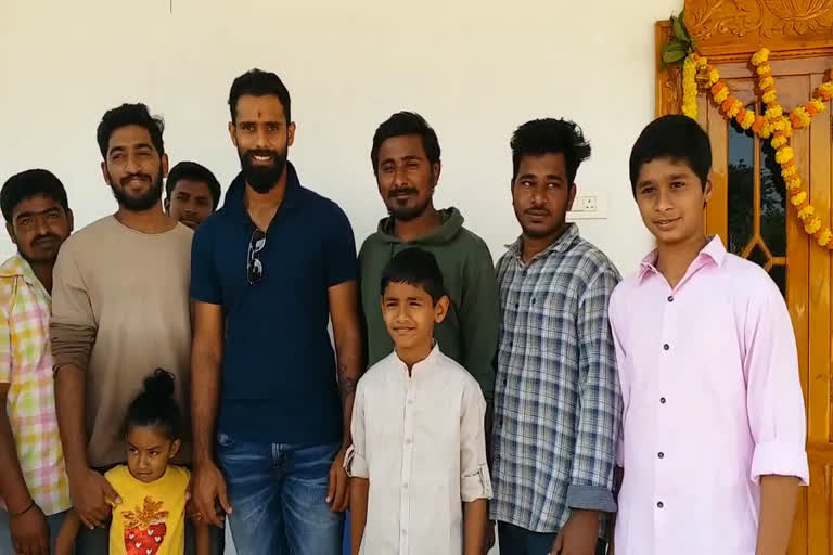 cricketer hanuma vihari at yedula bayyaram village