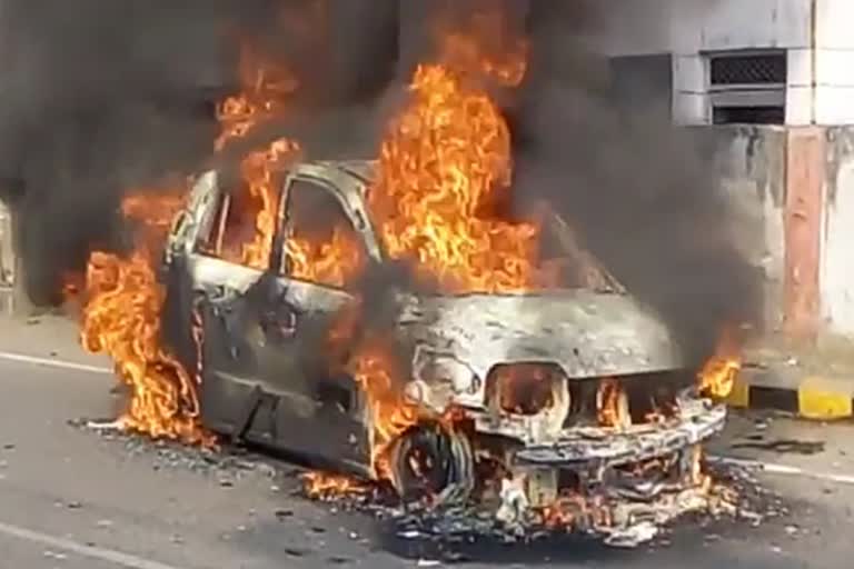 horrific car fire in moradabad