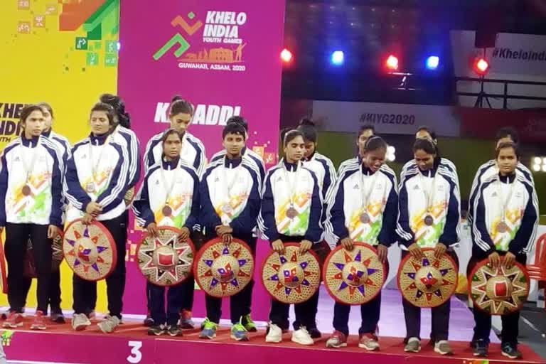 players of Chhattisgarh wons medal in Khelo India competition