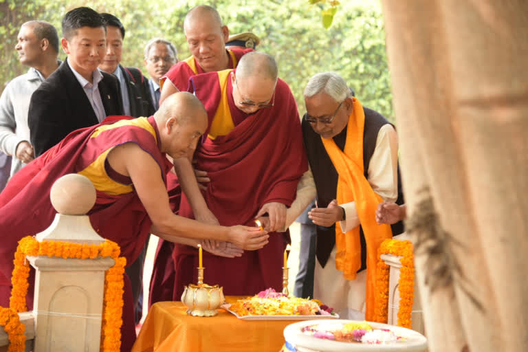 Dalai Lama meets Nitish Kumar