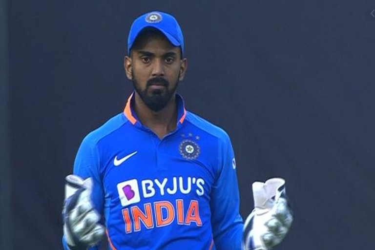 twitter goes berserk as kl rahul powers