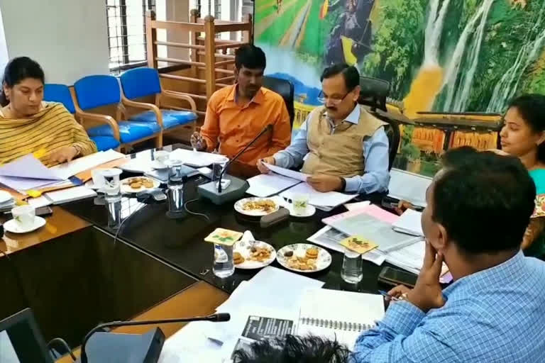 State Chief Electoral Officer,  State Chief Electoral Officer Sanjeev Kumar,  State Chief Electoral Officer Sanjeev Kumar visit Shivamogga, ರಾಜ್ಯದ ಮುಖ್ಯ ಚುನಾವಣಾಧಿಕಾರಿ, ರಾಜ್ಯದ ಮುಖ್ಯ ಚುನಾವಣಾಧಿಕಾರಿ ಸಂಜೀವ್ ಕುಮಾರ್, ಶಿವಮೊಗ್ಗಕ್ಕೆ ರಾಜ್ಯದ ಮುಖ್ಯ ಚುನಾವಣಾಧಿಕಾರಿ ಸಂಜೀವ್ ಕುಮಾರ್ ಭೇಟಿ,