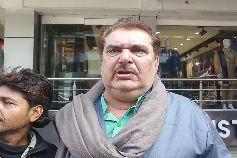 Raza Murad