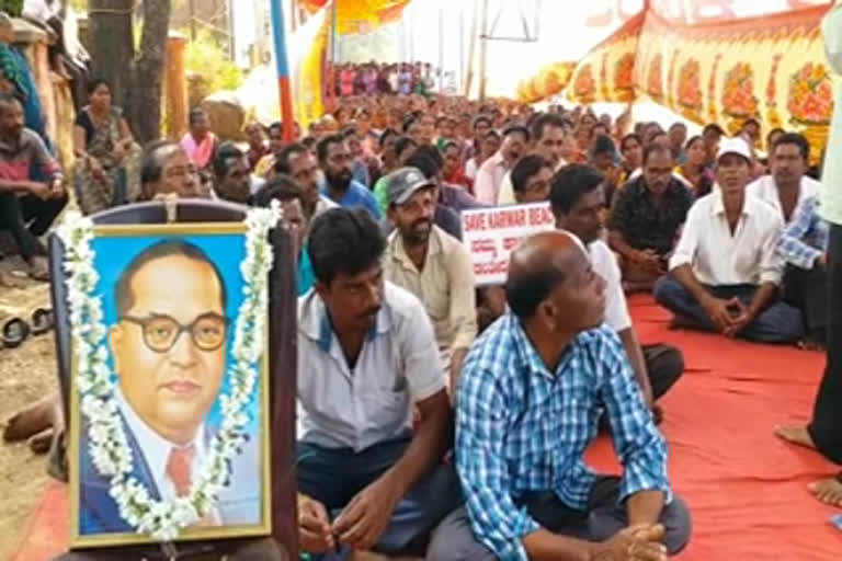 ಕಾರವಾರದಲ್ಲಿ ಮೀನುಗಾರರ ಹೋರಾಟ,  Fishermen protest for the seventh day at Karwar