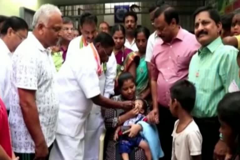 puducherry-cm-kick-starts-drive-against-polio