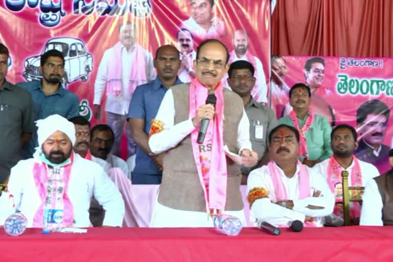 Ministers Mahamood Ali,Erraballi Dayakar Rao Municipal Election Campaign in Janagama Ministers Mahamood Ali,Erraballi Dayakar Rao Municipal Election Campaign in Janagama