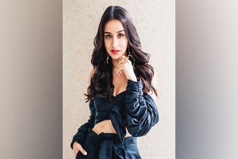 Illegal Weapon 2.0 crosses 75m views, Shraddha shares excitement