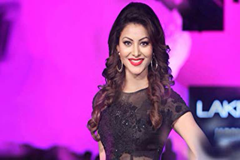 Urvashi Rautela trolls