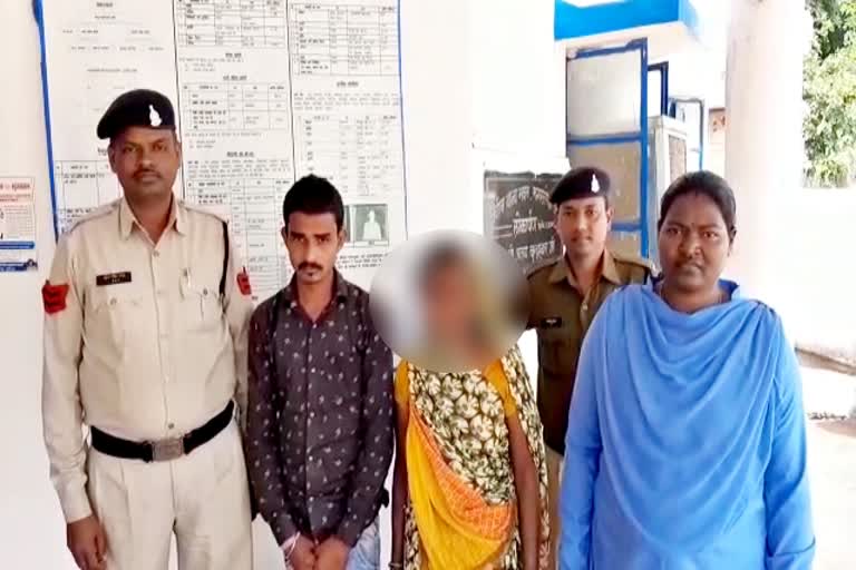 Husband and mother-in-law arrested in case of dowry harassment