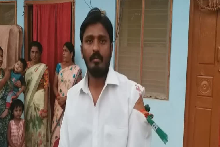 BJP candidate attacked with a knife in kamareddy district today news