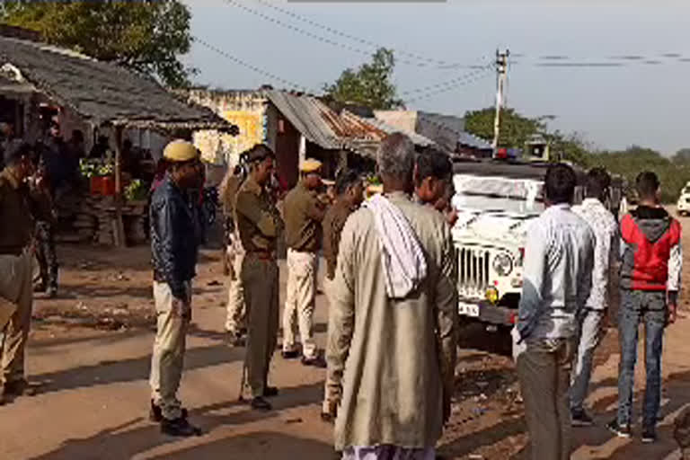 बाड़ी धौलपुर की खबर,  News of Badi Dholpur,  धौलपुर में दो पक्षों में पथराव,  Stones in two sides in Dholpur